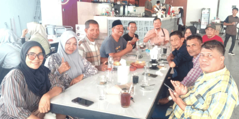 Pertemuan Ketua DPD {JS Aceh. Chaidir bersama Pengurus DPC Bireun, Jumat (22/08/2025)
