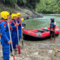 Tim sedang berupaya mencari santriwati Dayah Nurul Huda yang tenggelam di aliran Sungai Dusun Jambo Mie, Gampong Mane, Kecamatan Mane, Kabupaten Pidie, hingga hari kedua belum membuahkan hasil, Senin (25/8/2025)